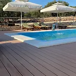 House Danica - & Tavern Bain, Free Transport, Pool, Island Of Zut - Kornati