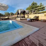 House Danica - & Tavern Bain, Free Transport, Pool, Island Of Zut - Kornati Pristanisce