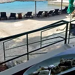 بيت للعطل House Danica - & Tavern Bain, Free Transport, Pool, Island Of Zut - Kornati Pristanisce