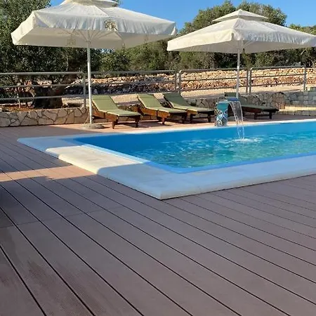 House Danica - & Tavern Bain, Free Transport, Pool, Island Of Zut - Kornati