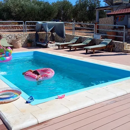 House Danica - & Tavern Bain, Free Transport, Pool, Island Of Zut - Kornati Nyaraló