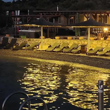 House Danica - & Tavern Bain, Free Transport, Pool, Island Of Zut - Kornati *
