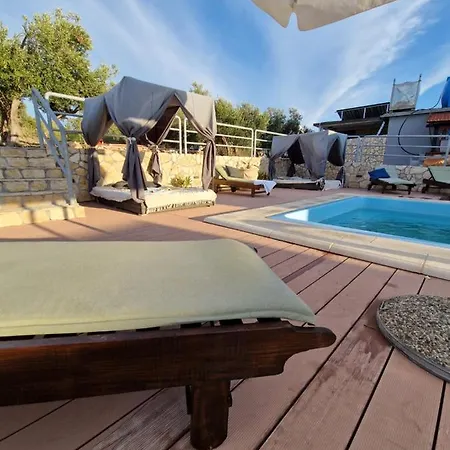 Nyaraló House Danica - & Tavern Bain, Free Transport, Pool, Island Of Zut - Kornati