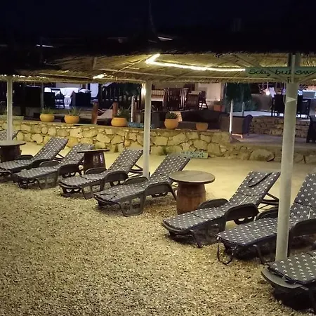 House Danica - & Tavern Bain, Free Transport, Pool, Island Of Zut - Kornati