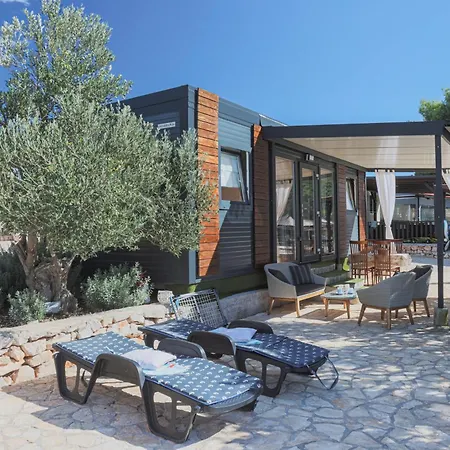 House Danica: Kornati Island With Pool And Transport * Pristanisce