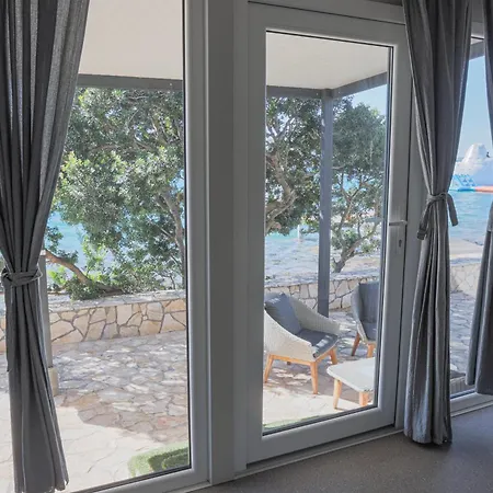 House Danica: Kornati Island With Pool And Transport Holiday home Pristanisce