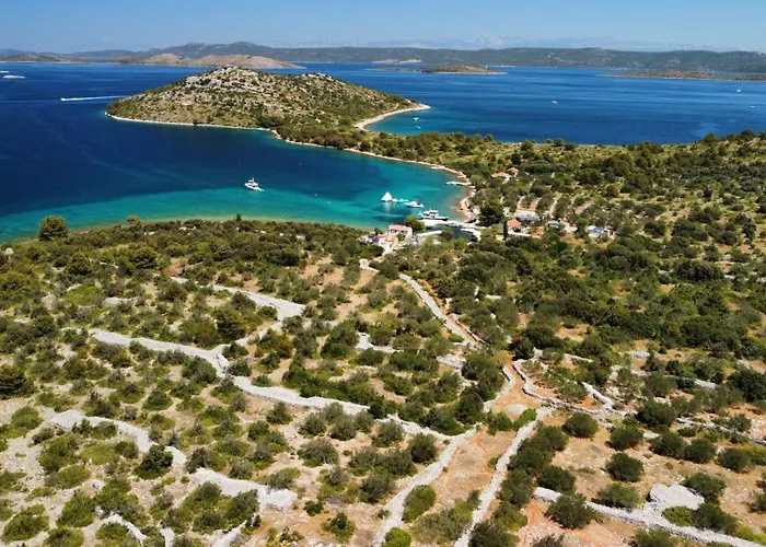 House Danica - & Tavern Bain, Free Transport, Pool, Island Of Zut - Kornati *