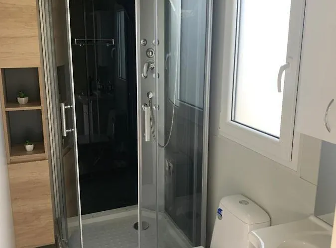 House Danica - & Tavern Bain, Free Transport, Pool, Island Of Zut - Kornati