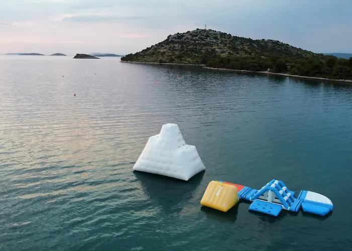 House Danica - & Tavern Bain, Free Transport, Pool, Island Of Zut - Kornati * Pristanisce