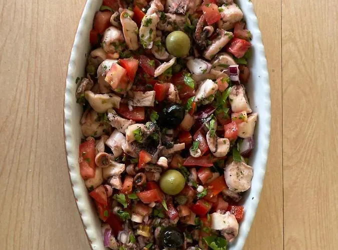 בית נופש House Danica - & Tavern Bain, Free Transport, Pool, Island Of Zut - Kornati *