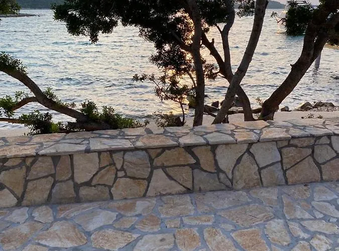 House Danica - & Tavern Bain, Free Transport, Pool, Island Of Zut - Kornati *