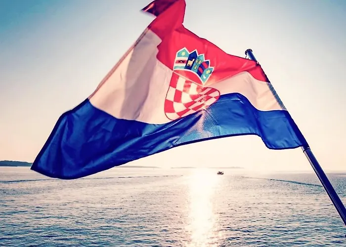 House Danica - & Tavern Bain, Free Transport, Pool, Island Of Zut - Kornati *