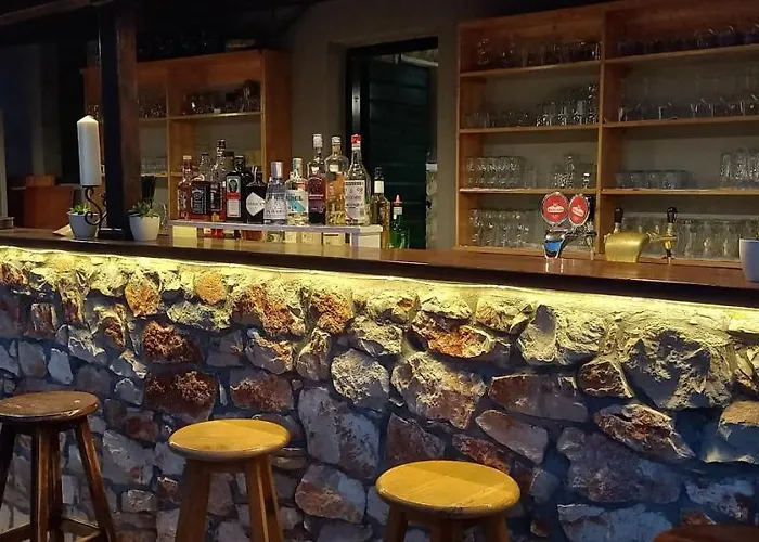 House Danica - & Tavern Bain, Free Transport, Pool, Island Of Zut - Kornati בית נופש *